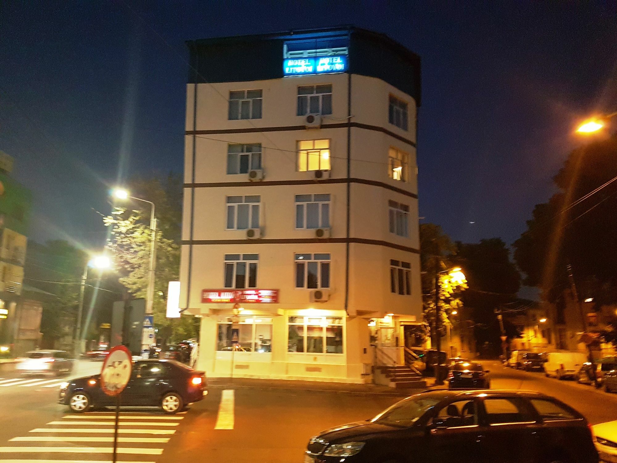 Hostel Litovoi Bucarest Extérieur photo